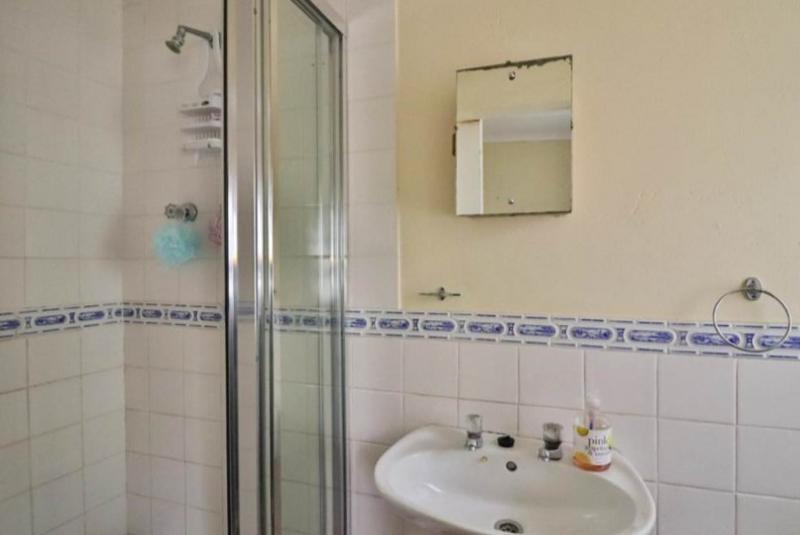 To Let 3 Bedroom Property for Rent in Fish Hoek Western Cape